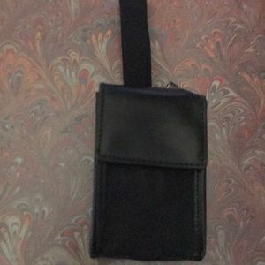 Gucci Men’s Black phone case holster